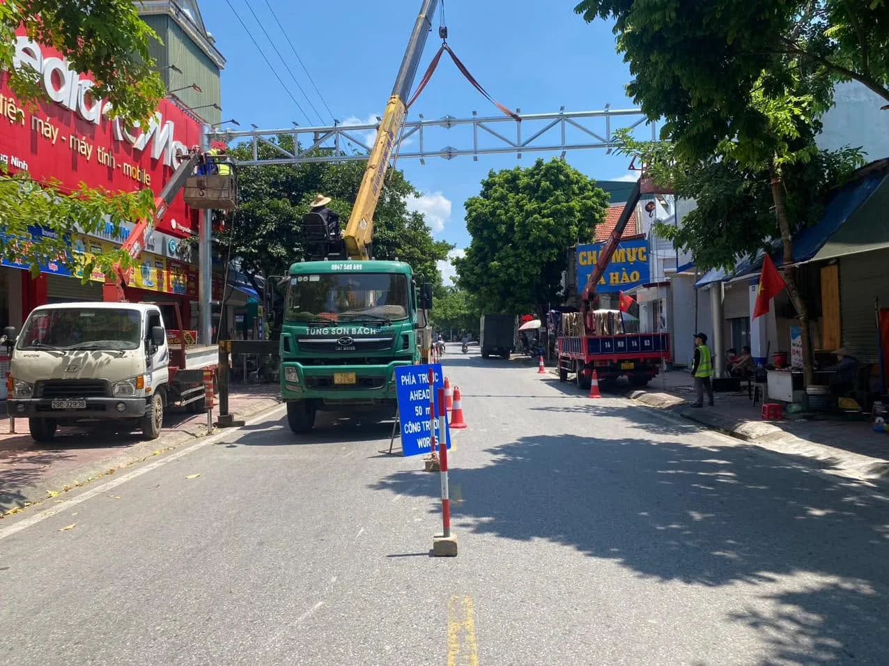 Công ty TNHH Đầu tư phát triển Công nghệ và Thương mại Vân Trường