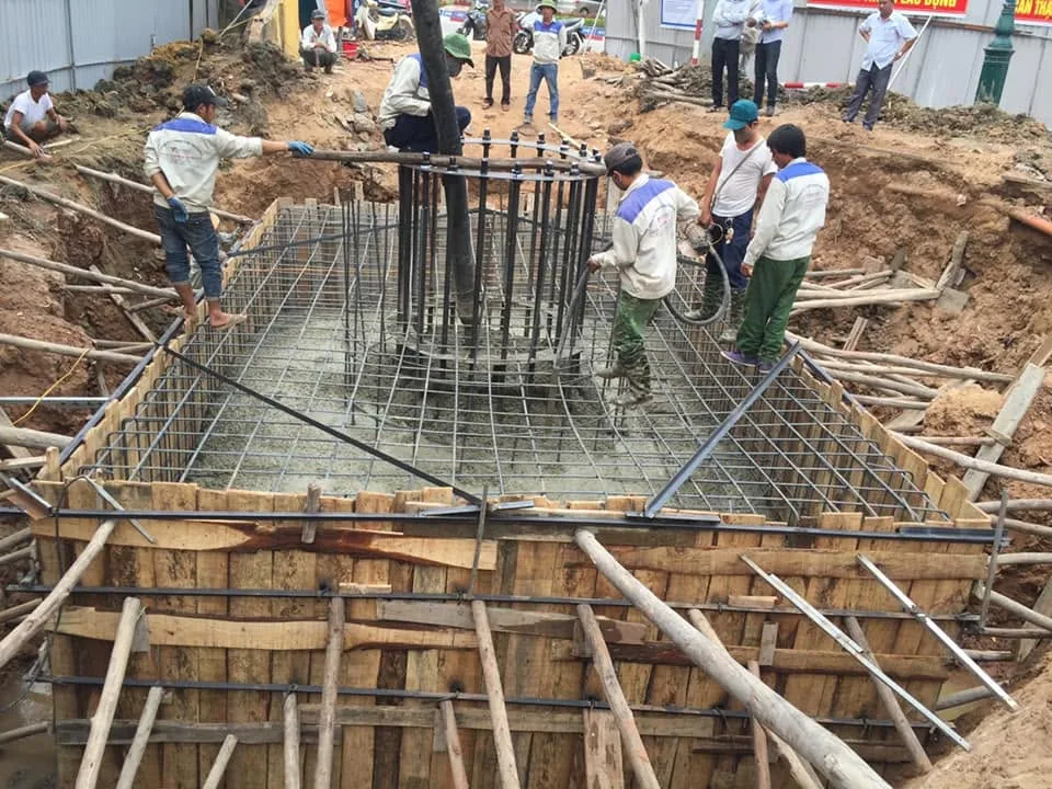 Công ty TNHH Đầu tư phát triển Công nghệ và Thương mại Vân Trường